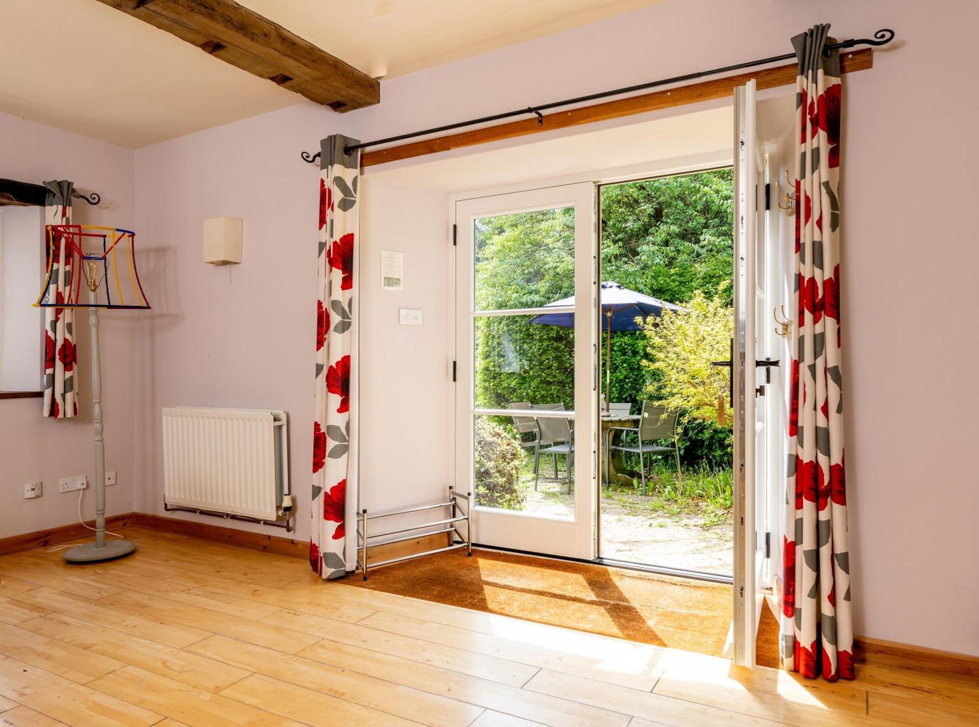Bramley Cottage Ottery St Mary Bagian luar foto
